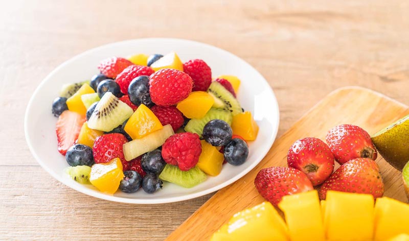 Ăn nhiều trái cây giúp đẩy lùi giai đoạn tiền mãn kinh