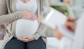 Cách trị huyết trắng khi mang thai an toàn và hiệu quả cho bà bầu