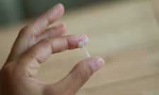 Có Thai Còn Ra Huyết Trắng Không? Nếu Có, Cần Xử Lý Thế Nào?