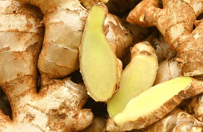 Cách trị huyết trắng vón cục tại nhà bằng gừng tươi được nhiều chị em tin tưởng