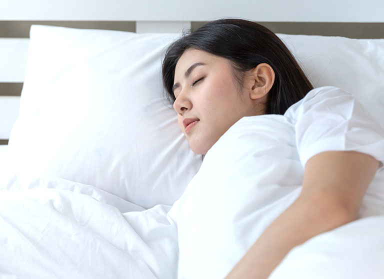 Ngủ đủ giấc giúp tăng cường sức khỏe tổng thể và hạn chế nguy cơ nhiễm bệnh
